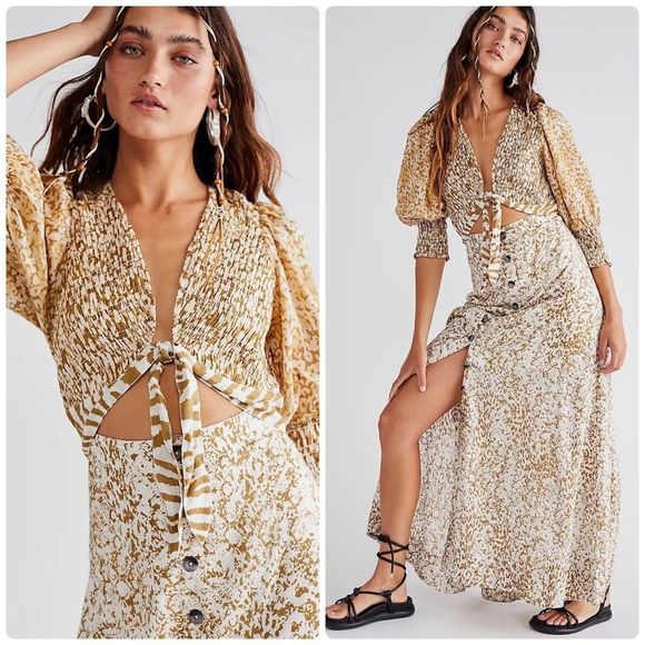 Dresses & Skirts - 🆕 Free People - String of Hearts animal 🦒 Print Dress